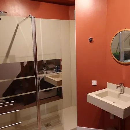 Apartment Joli Avec Cachet Dans Le Vieux *